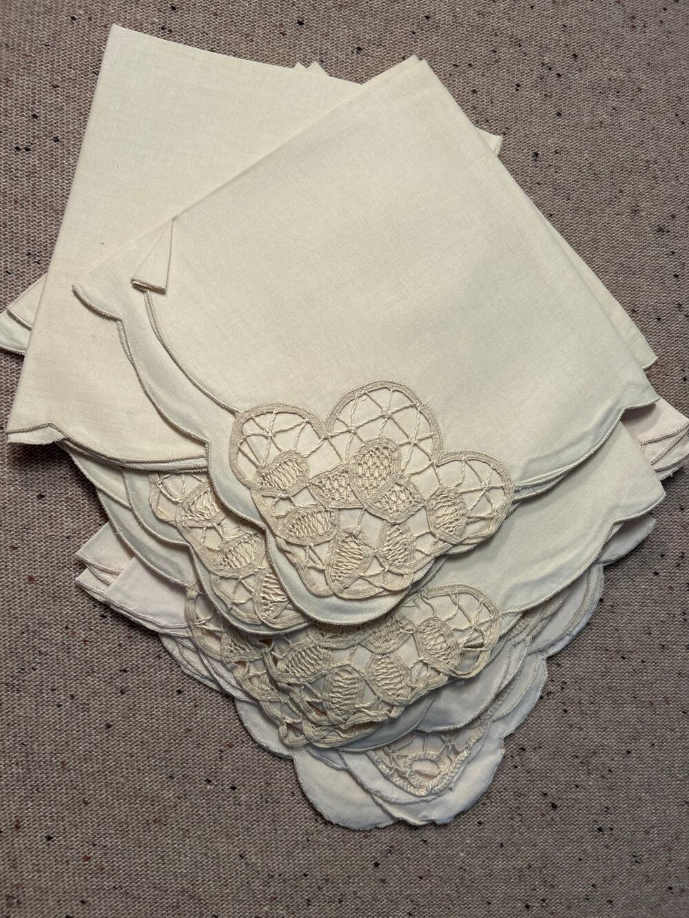 Vintage Set 15 Battenberg Lace Corner Ecru Cloth Napkins 16x16 Wedding Tea